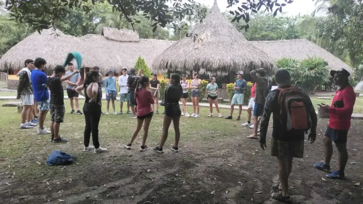 Colegio Gimnasio Inglés — Parque Tayrona