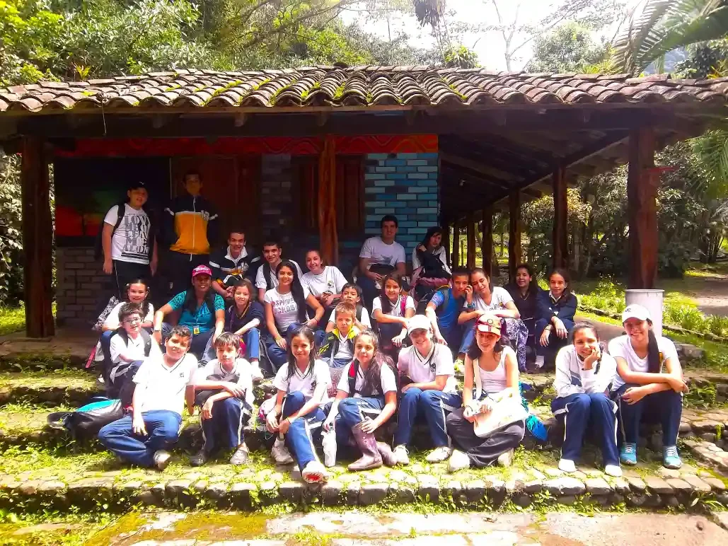 Colegio Pio XII — Reserva Arawak - Valle del Cauca
