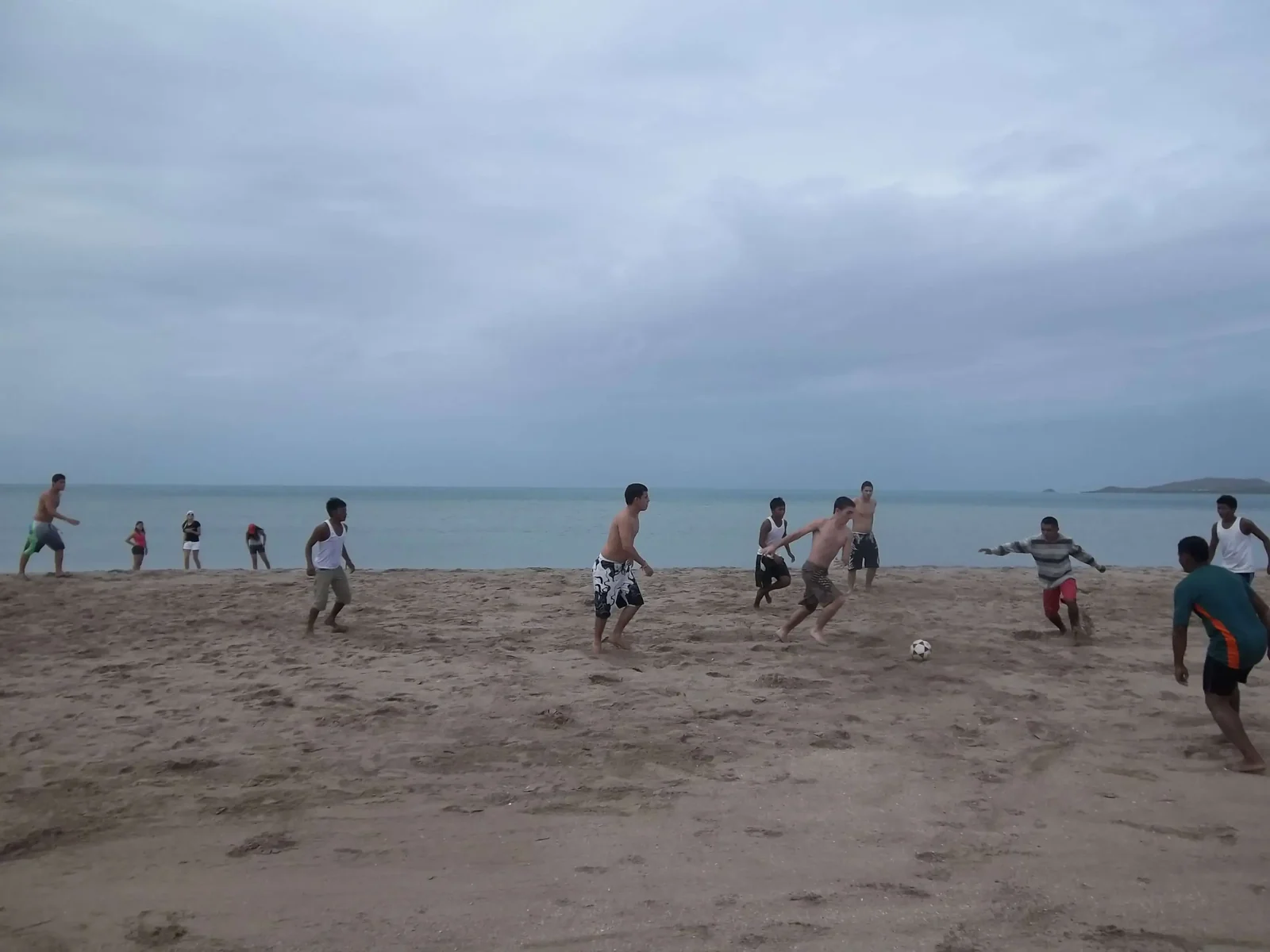Colegio Colombo Británico — Intercambio Socio Cultural Y Deportivo en el Cabo de la Vela